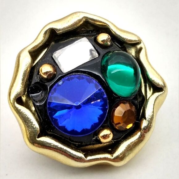 Vintage Gold Jeweled Clip On Earrings - Picture 5 of 14